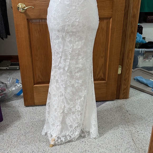Beautiful mermaid wedding dress size 9/10 - Picture 9 of 11
